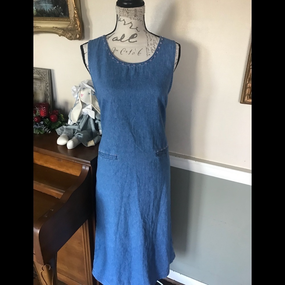 Vintage 90’s Women’s Pink Jewel Sleeveless Denim Dress